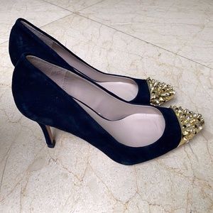 Zara Women's Suede 3.5 in. Studded Heels Sz 8.5